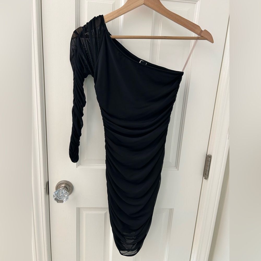 Windsor Ruched One Shoulder Bodycon Dress Black S Chic Homecoming